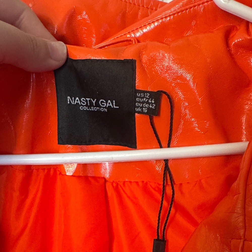 Nasty Gal Bold Orange Trench Coat - Picture 3 of 8